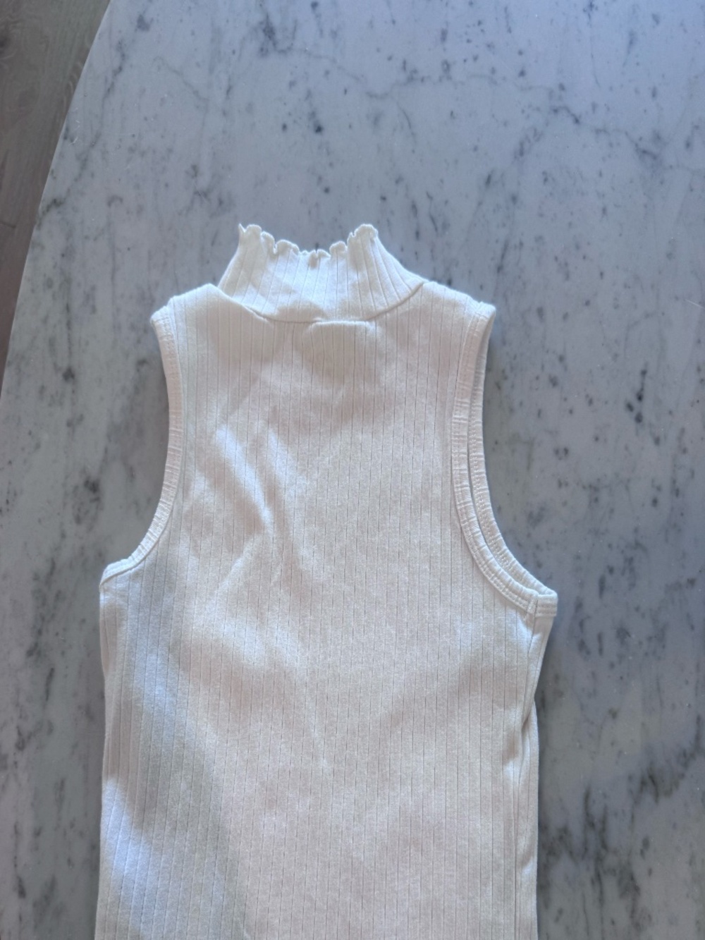 Cat & Jack Girl Sleeveless top